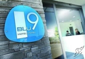 Blu9 Hotel Novedrate Buitenkant foto